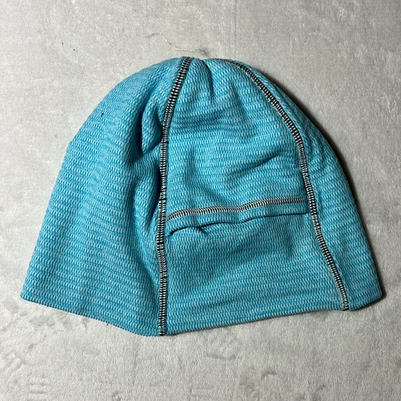 Lululemon Blue Beanie Hat - O/S, Lightweight Stretch Knit - Picture 4 of 9